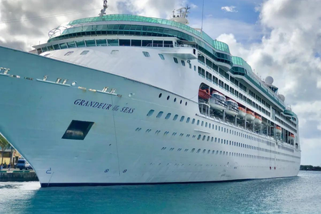 Cruise Ship